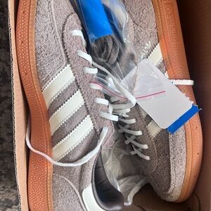 Adidas Handball Spezial Sneakers